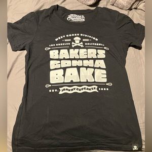 Johnny Cupcakes Bakers Gonna Bake T-Shirt Women’s Large